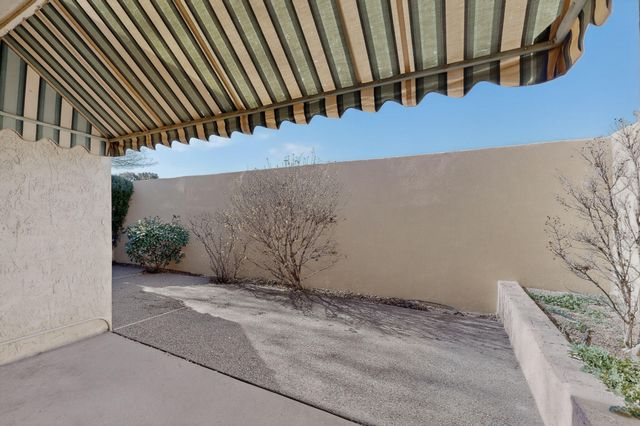 34 Casa Hermosa Drive NE, Albuquerque, NM 87112