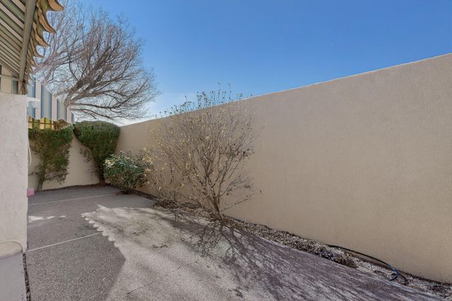 34 Casa Hermosa Drive NE, Albuquerque, NM 87112