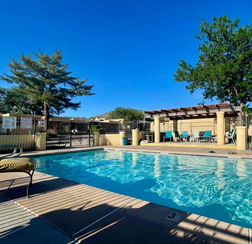 34 Casa Hermosa Drive NE, Albuquerque, NM 87112