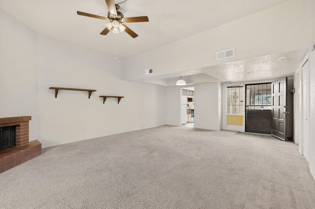34 Casa Hermosa Drive NE, Albuquerque, NM 87112