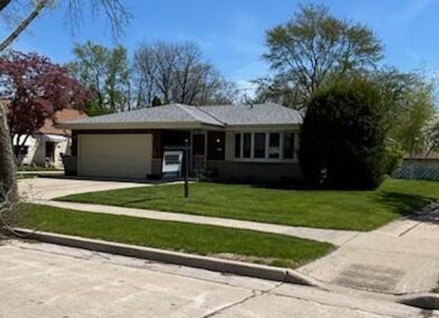 5354 S 8th STREET, Milwaukee, WI 53221