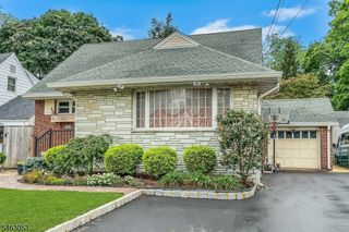 33 E Passaic St, Rochelle Park Twp., NJ 07662
