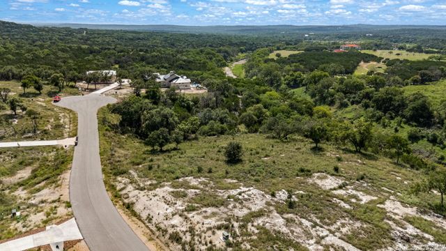 913 Blueridge Vw, Canyon Lake, TX 78133