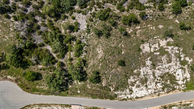 913 Blueridge Vw, Canyon Lake, TX 78133