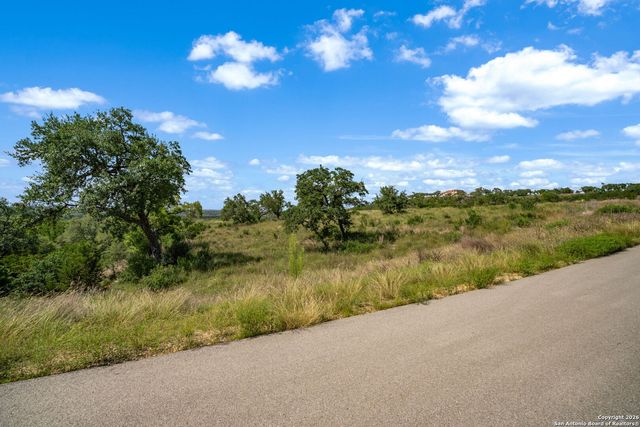 913 Blueridge Vw, Canyon Lake, TX 78133