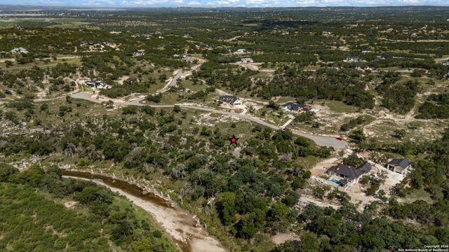 913 Blueridge Vw, Canyon Lake, TX 78133