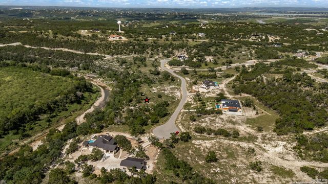 913 Blueridge Vw, Canyon Lake, TX 78133