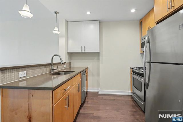 3312 Hudson 7F, Union City, NJ 07087