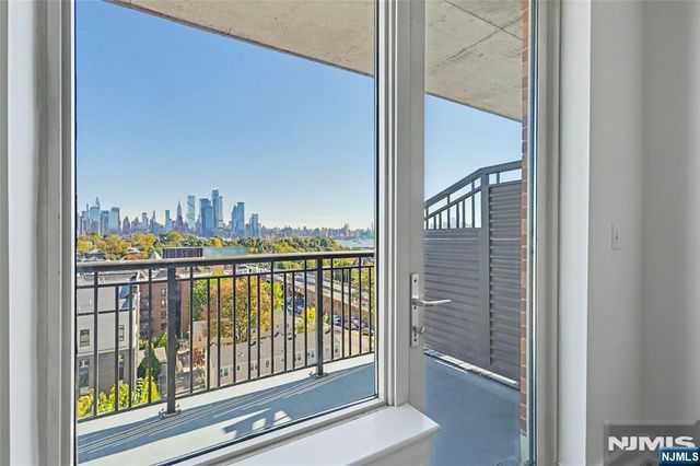 3312 Hudson 7F, Union City, NJ 07087