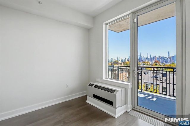3312 Hudson 7F, Union City, NJ 07087