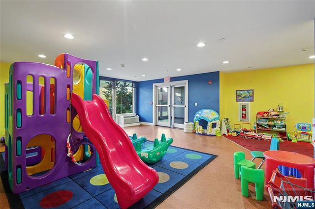 3312 Hudson 7F, Union City, NJ 07087