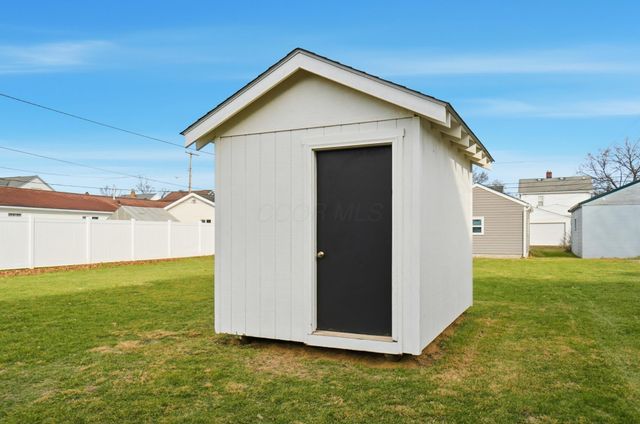 869 E Mulberry Street, Lancaster, OH 43130