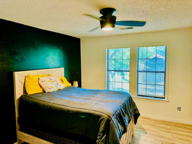 8699 CHERRY SPRING DR, Memphis, TN 38016