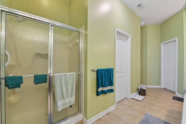 645 Radnor Lane, Walton, KY 41094
