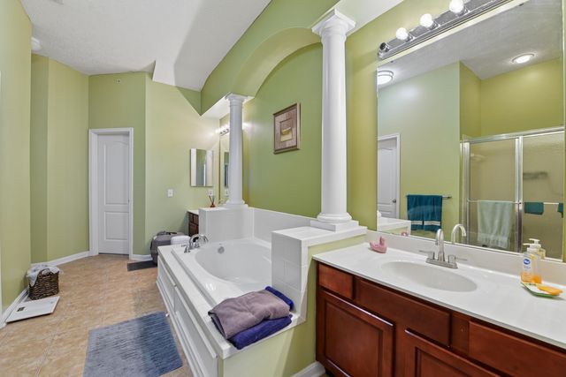 645 Radnor Lane, Walton, KY 41094