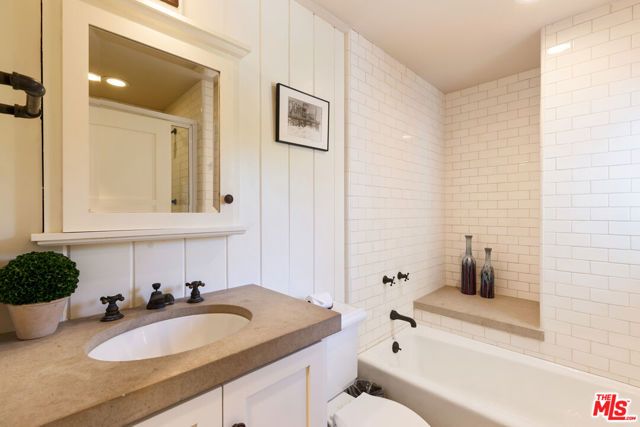 30718 Pacific Coast Highway, Malibu, CA 90265