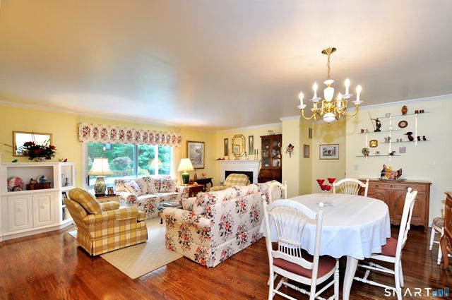 15 Bridgewater Common 15, Bridgewater, CT 06752
