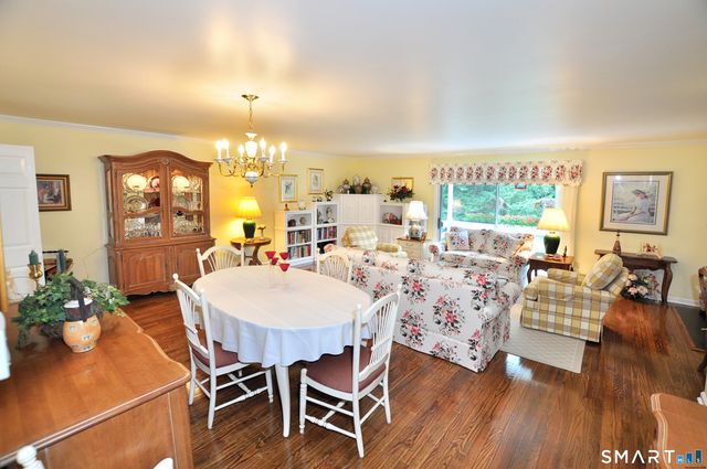 15 Bridgewater Common 15, Bridgewater, CT 06752