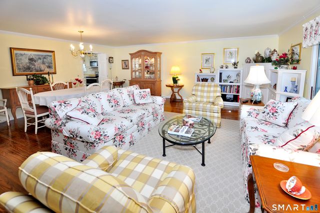 15 Bridgewater Common 15, Bridgewater, CT 06752
