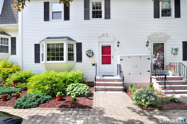 15 Bridgewater Common 15, Bridgewater, CT 06752