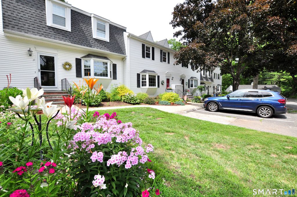 15 Bridgewater Common 15, Bridgewater, CT 06752