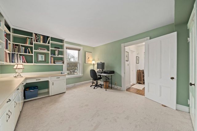 2 East St, Sharon, MA 02067