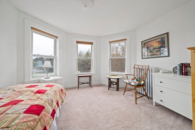 2 East St, Sharon, MA 02067