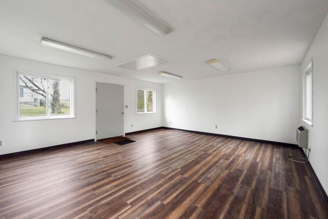 2 East St, Sharon, MA 02067