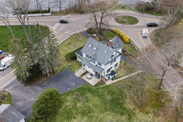 2 East St, Sharon, MA 02067