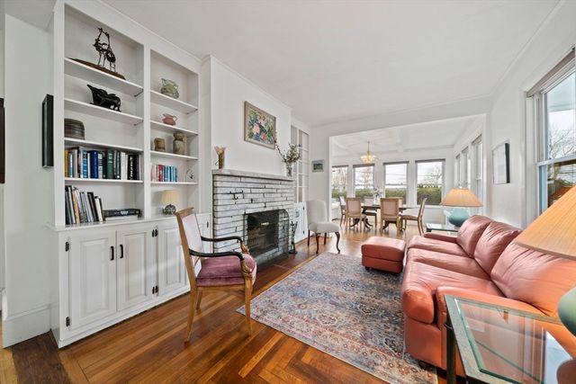 2 East St, Sharon, MA 02067