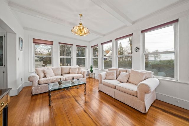 2 East St, Sharon, MA 02067