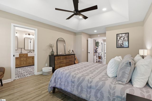 326 Bellhaven Lane, Spartanburg, SC 29301