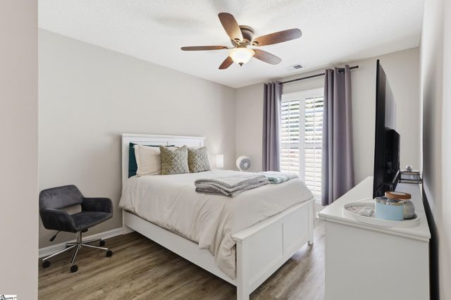 326 Bellhaven Lane, Spartanburg, SC 29301