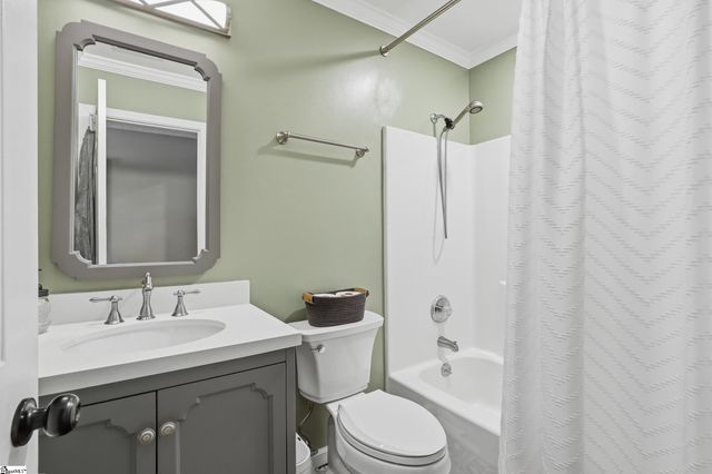 326 Bellhaven Lane, Spartanburg, SC 29301