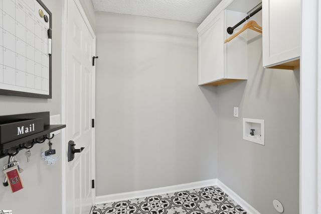 326 Bellhaven Lane, Spartanburg, SC 29301