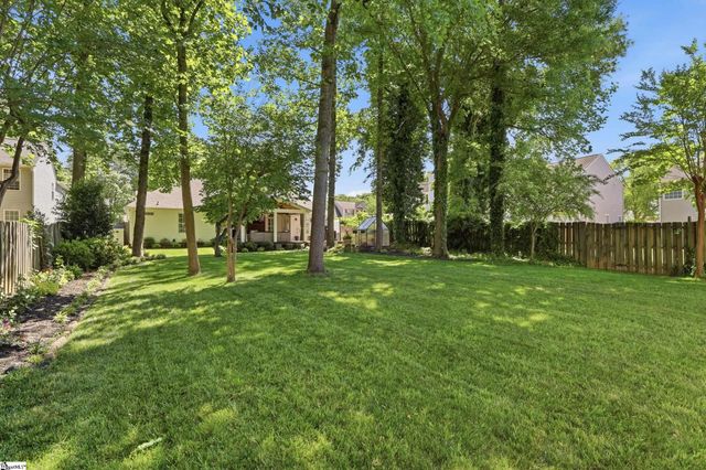 326 Bellhaven Lane, Spartanburg, SC 29301