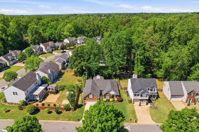 326 Bellhaven Lane, Spartanburg, SC 29301