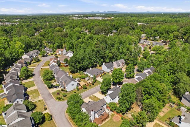 326 Bellhaven Lane, Spartanburg, SC 29301