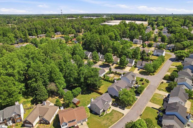 326 Bellhaven Lane, Spartanburg, SC 29301