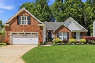 326 Bellhaven Lane, Spartanburg, SC 29301
