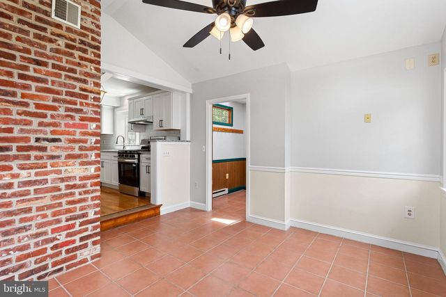 497 AUSTIN AVE, Barrington, NJ 08007