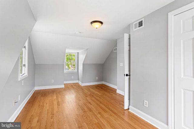 497 AUSTIN AVE, Barrington, NJ 08007