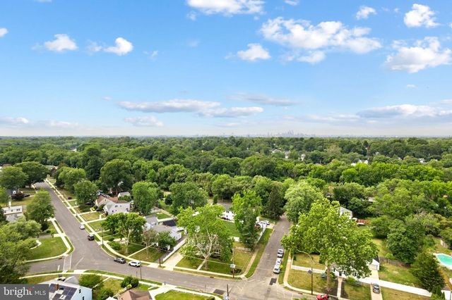 497 AUSTIN AVE, Barrington, NJ 08007
