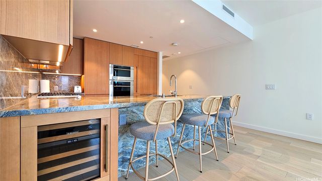 1100 Ala Moana Boulevard 1809, Honolulu, HI 96814