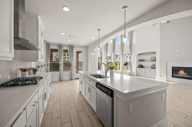 21215 Central Valley Lane, Cypress, TX 77433