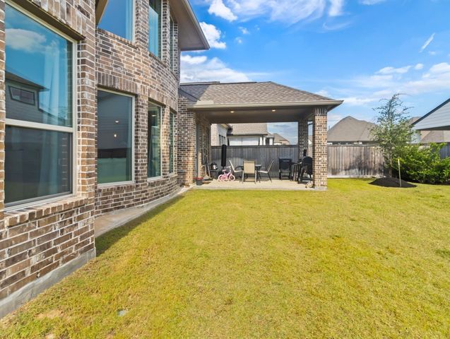 21215 Central Valley Lane, Cypress, TX 77433