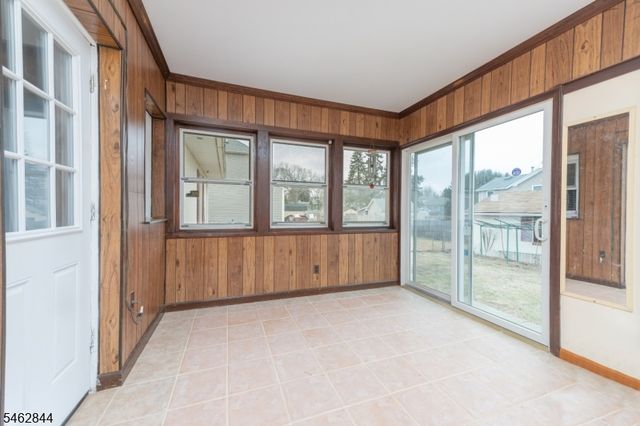 24 Morris Ave, Montville Twp., NJ 07045