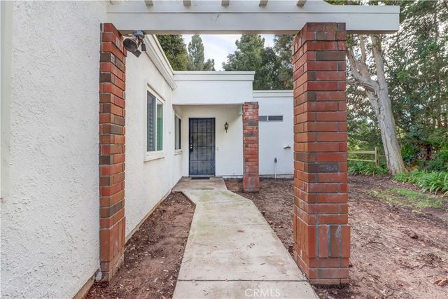 3352 Bahia Blanca E B, Laguna Woods, CA 92637