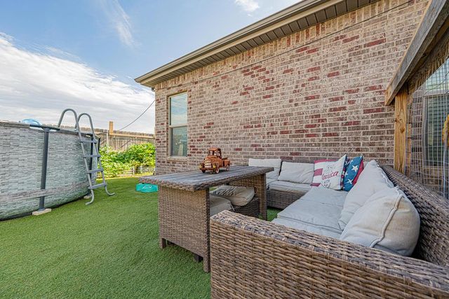 6915 Saddle Ct, Midland, TX 79705