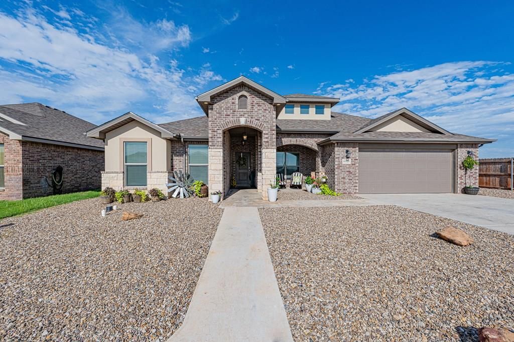 6915 Saddle Ct, Midland, TX 79705